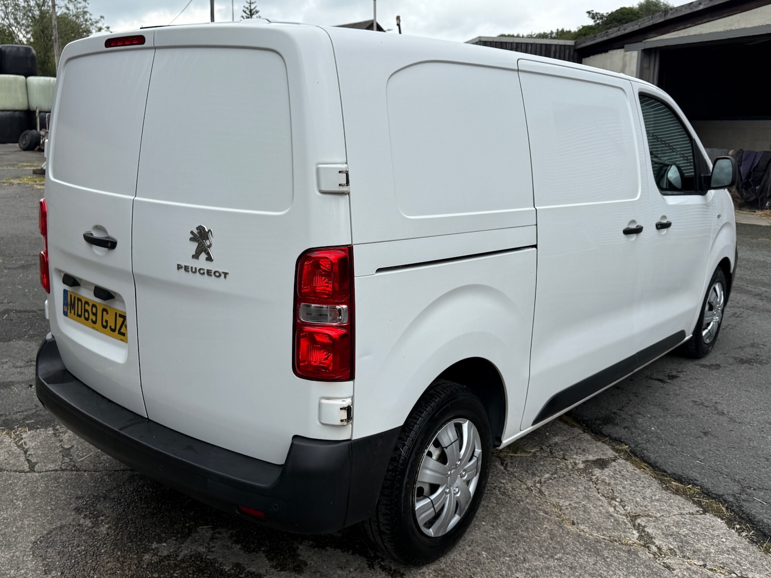 Vehicle 14