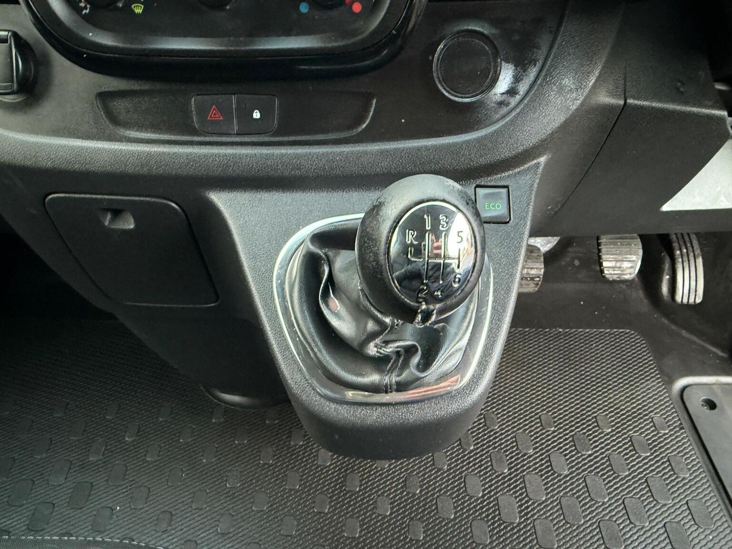 Used Vauxhall Vivaro 2019 for sale - 77522121: Photo 28