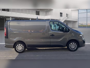 Used Vauxhall Vivaro 2019 for sale - 77240297: Photo