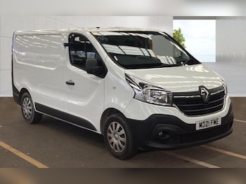 Renault Trafic feature image