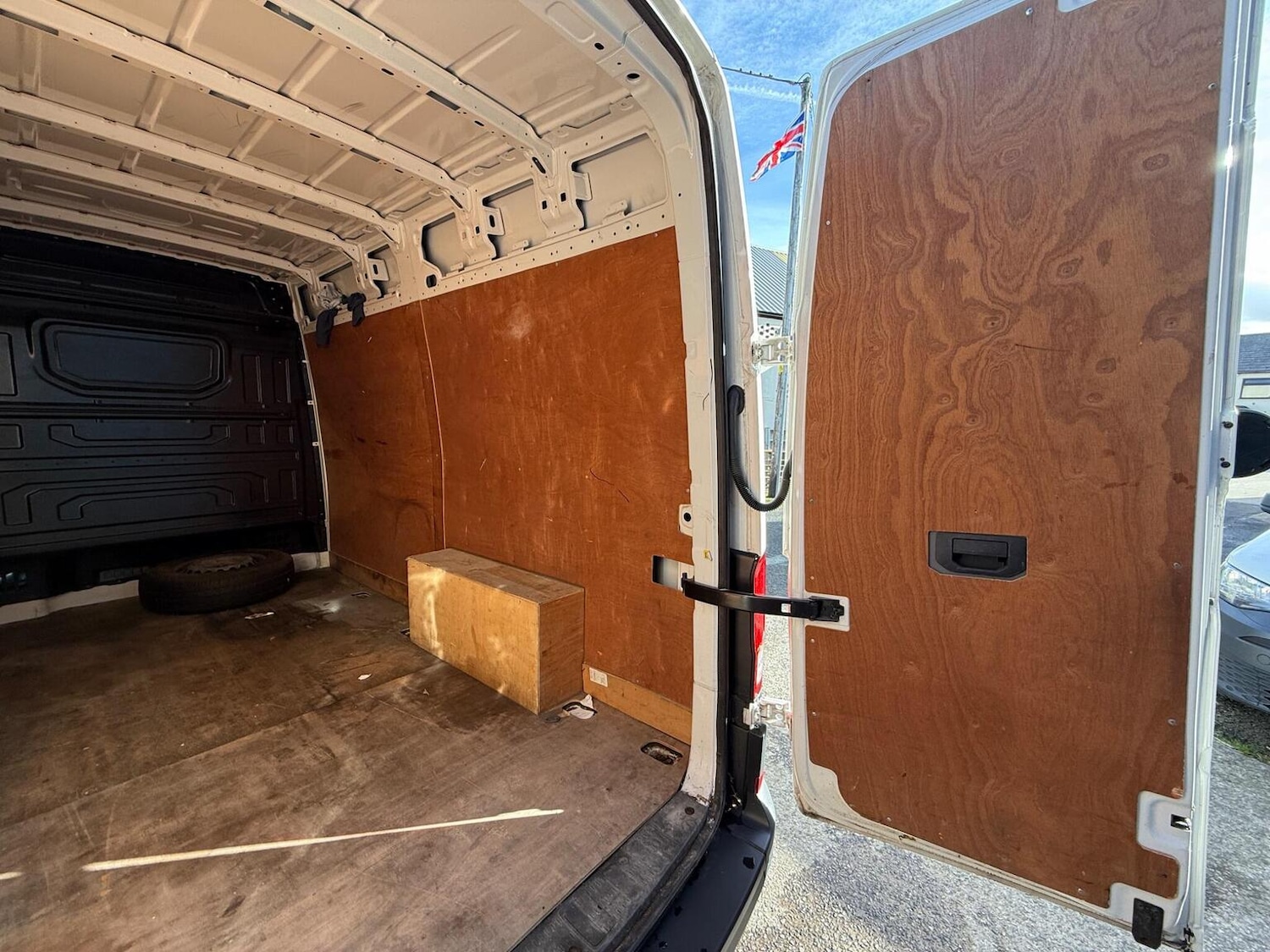 Used Volkswagen Crafter 2020 for sale - 76806982: Photo 38