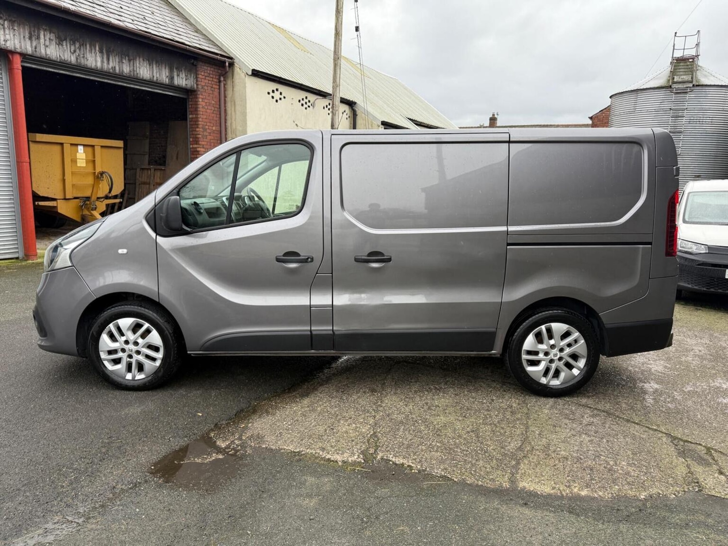 Used Renault Trafic 2018 for sale - 77400004: Photo 10
