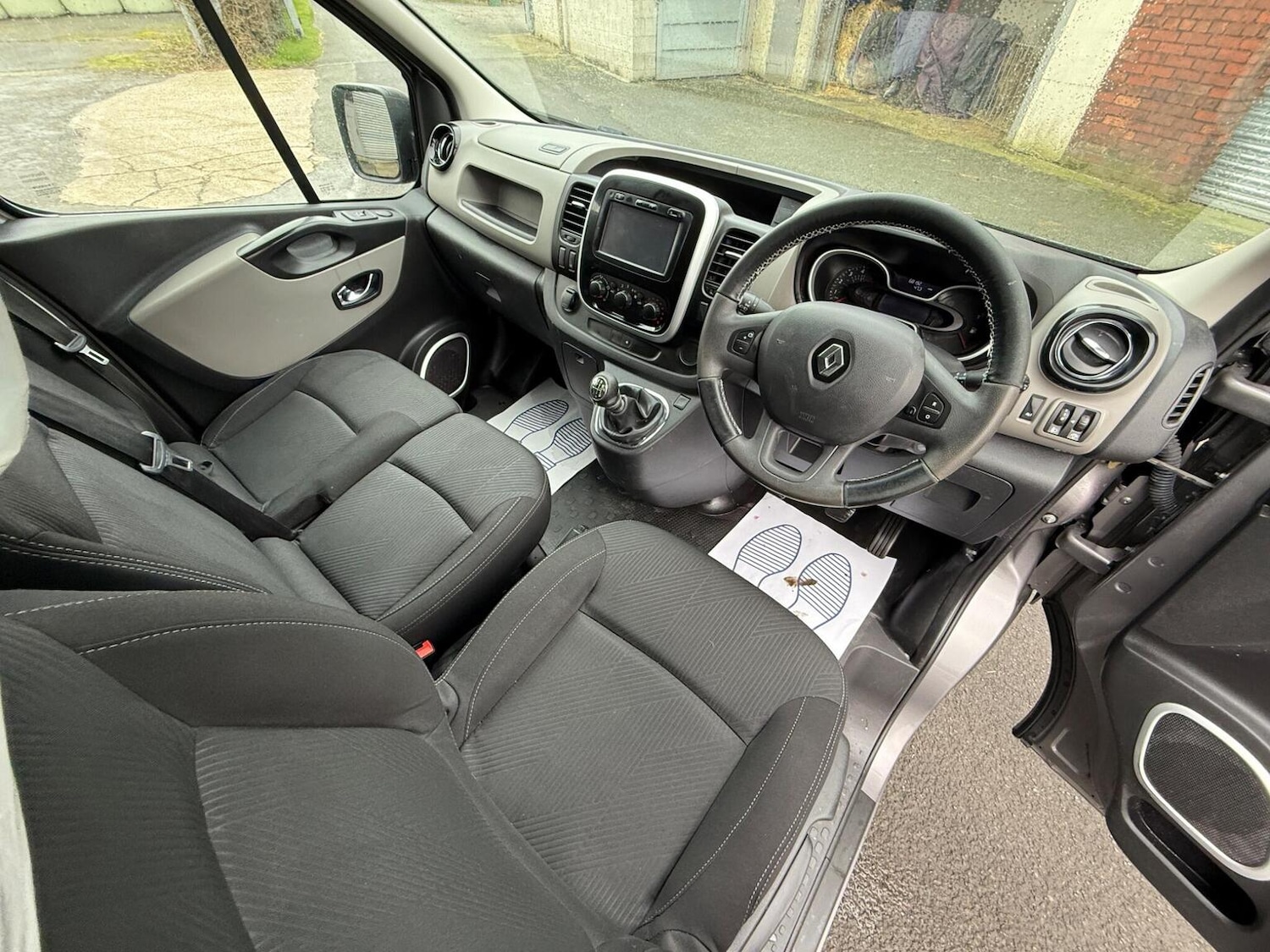 Used Renault Trafic 2018 for sale - 77400004: Photo 26