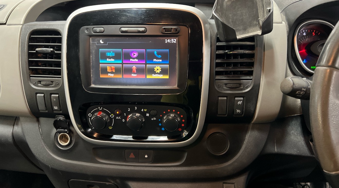 Used Renault Trafic 2018 for sale - 77400004: Photo 3