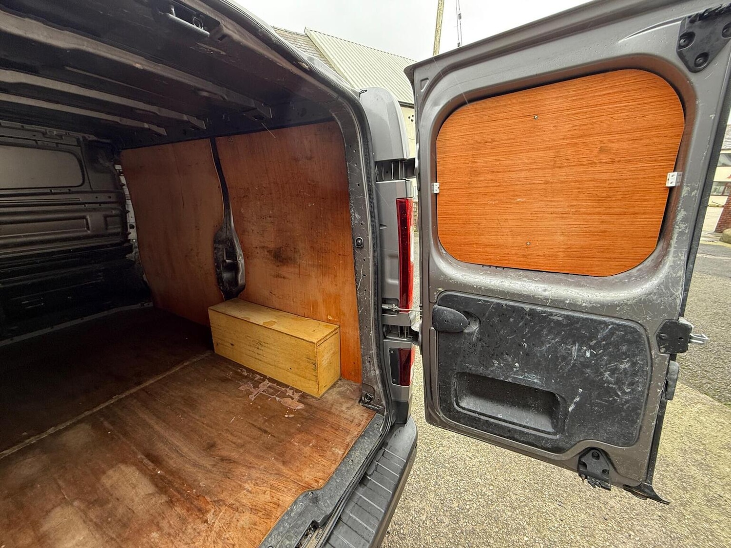 Used Renault Trafic 2018 for sale - 77400004: Photo 31