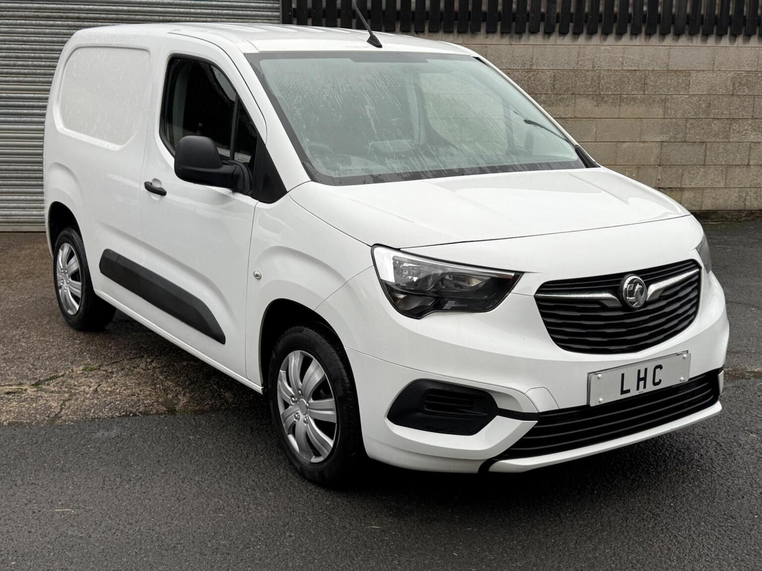 Used Vauxhall Combo 2019 for sale - 76806969: Photo 1