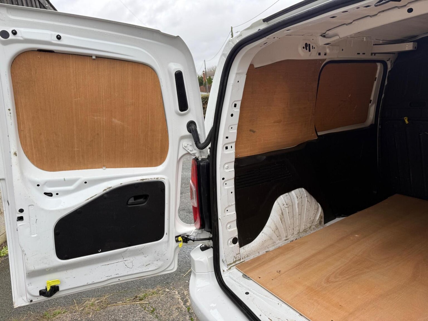 Used Vauxhall Combo 2019 for sale - 76806969: Photo 34