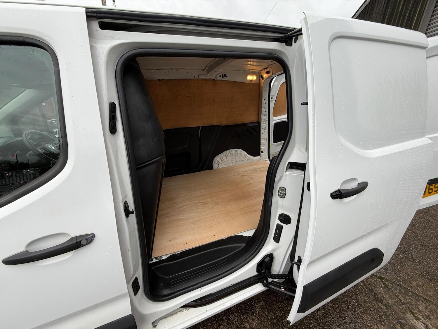 Used Vauxhall Combo 2019 for sale - 76806969: Photo 39