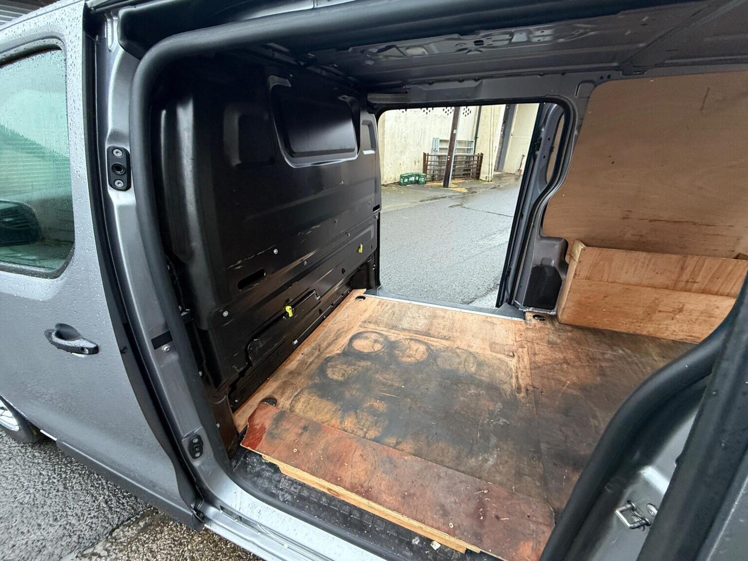 Used Peugeot Expert 2021 for sale - 77357422: Photo 37