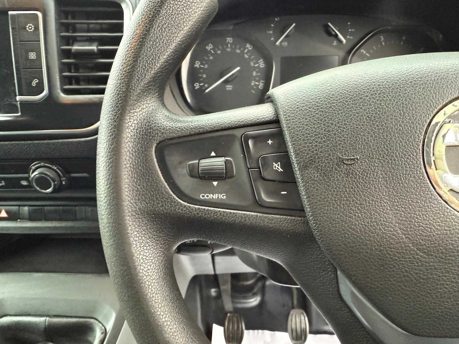 Used Vauxhall Vivaro 2020 for sale - 77357386: Photo 23