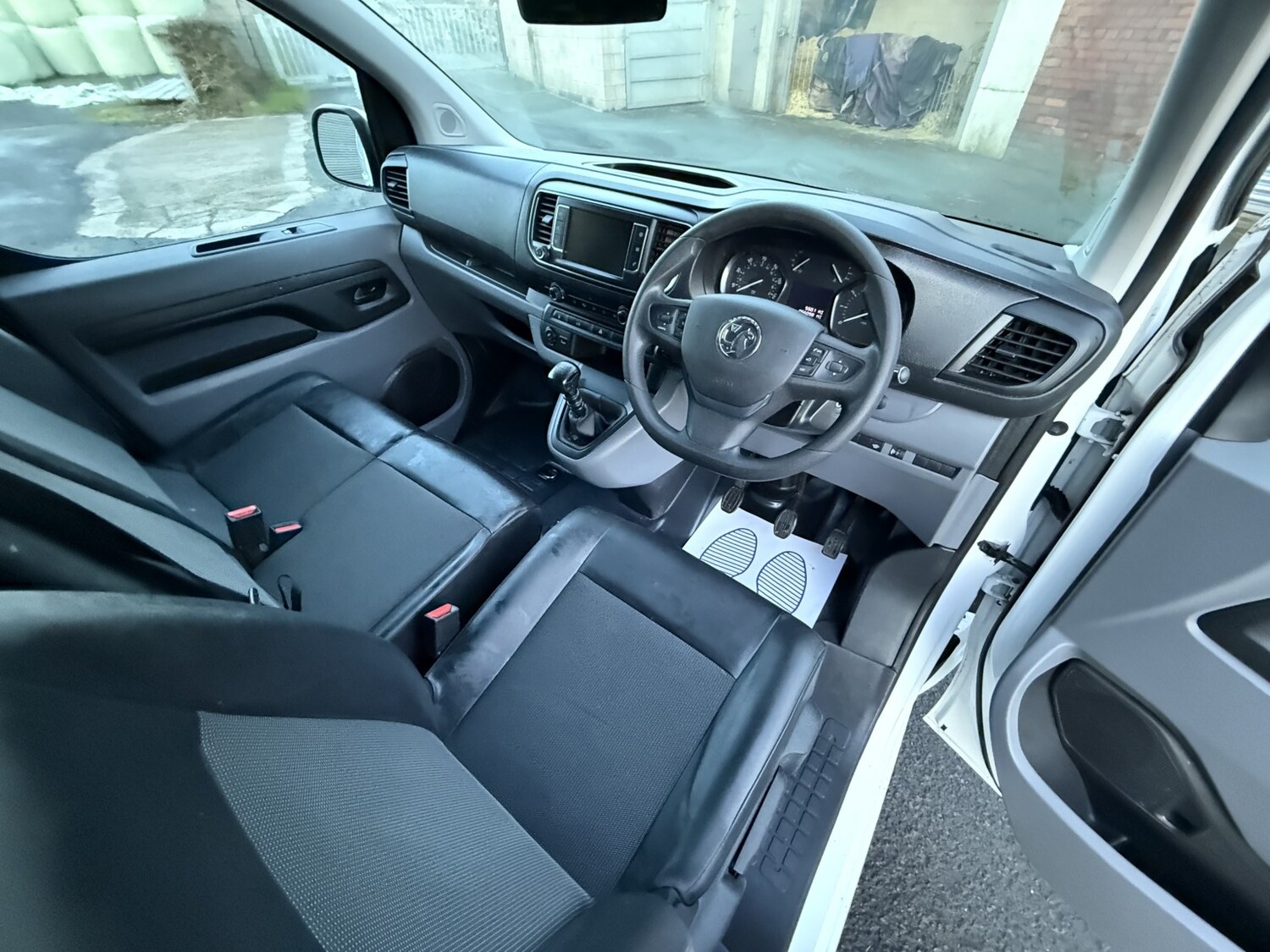 Used Vauxhall Vivaro 2020 for sale - 77357386: Photo 3