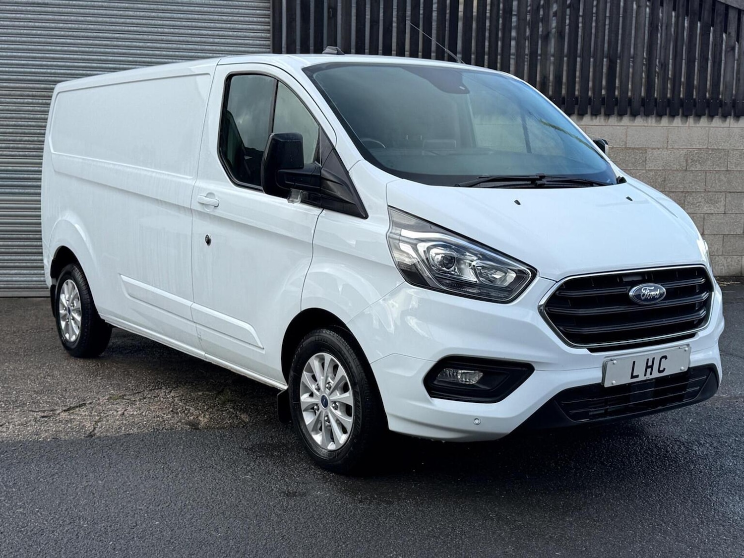 Used Ford Transit Custom 2021 for sale - 76806977: Photo 2