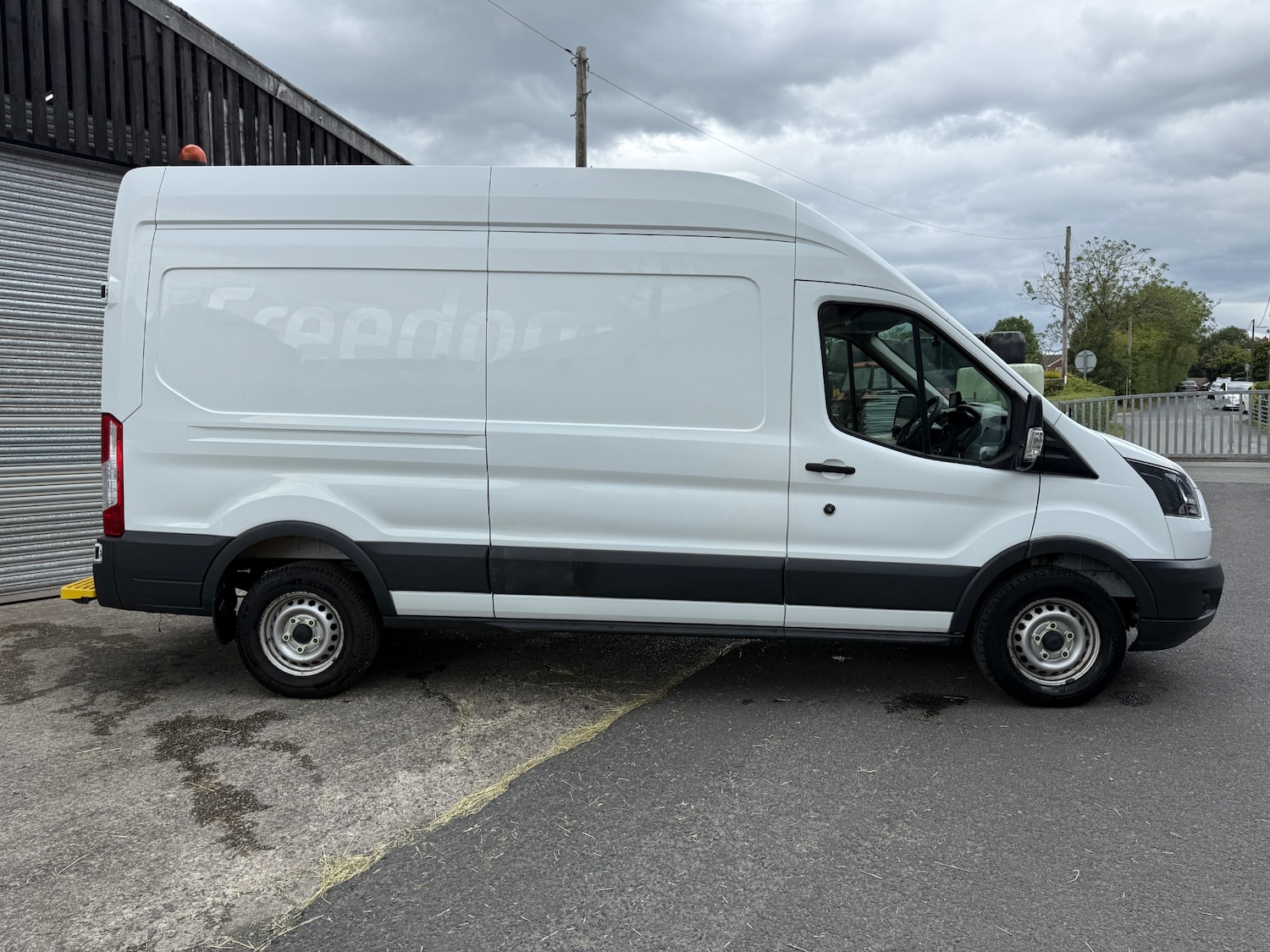 Vehicle 21