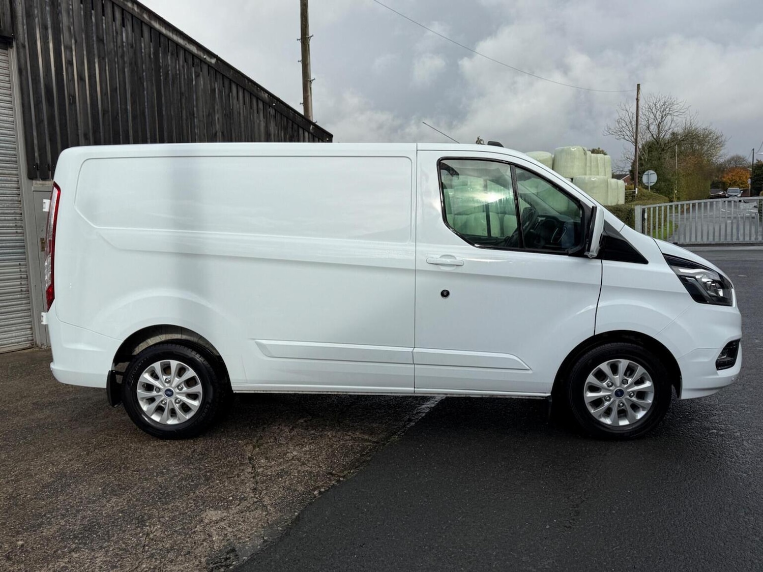 Used Ford Transit Custom 2022 for sale - 76806981: Photo 23