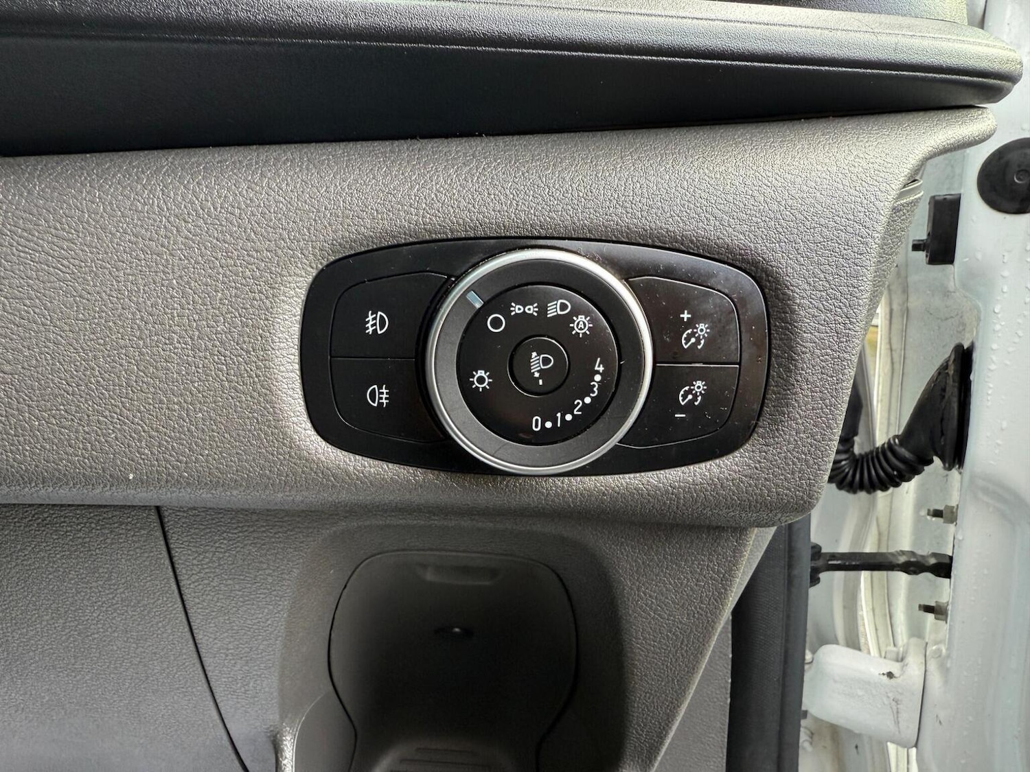 Used Ford Transit Custom 2022 for sale - 76806981: Photo 28