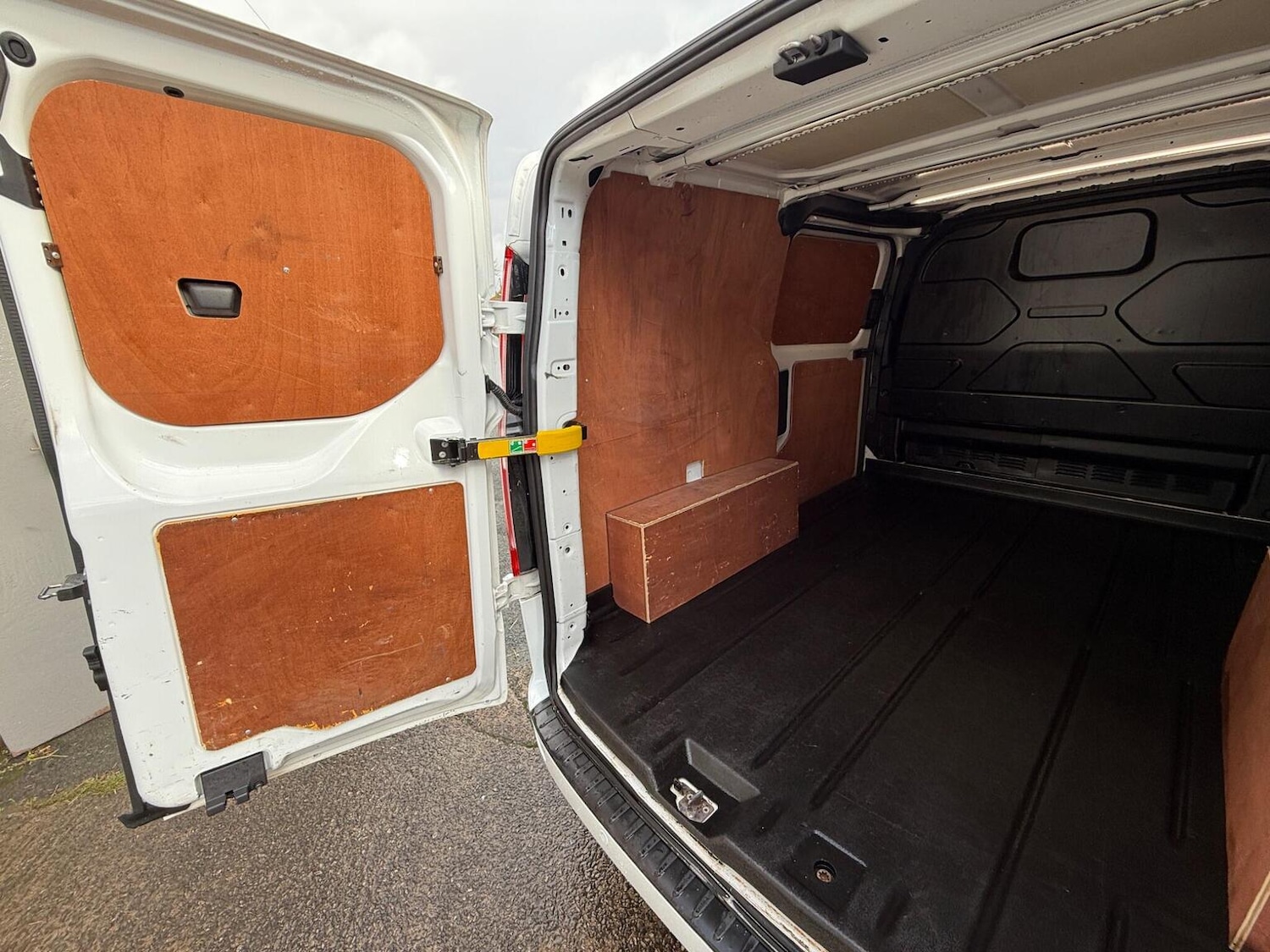 Used Ford Transit Custom 2022 for sale - 76806981: Photo 35