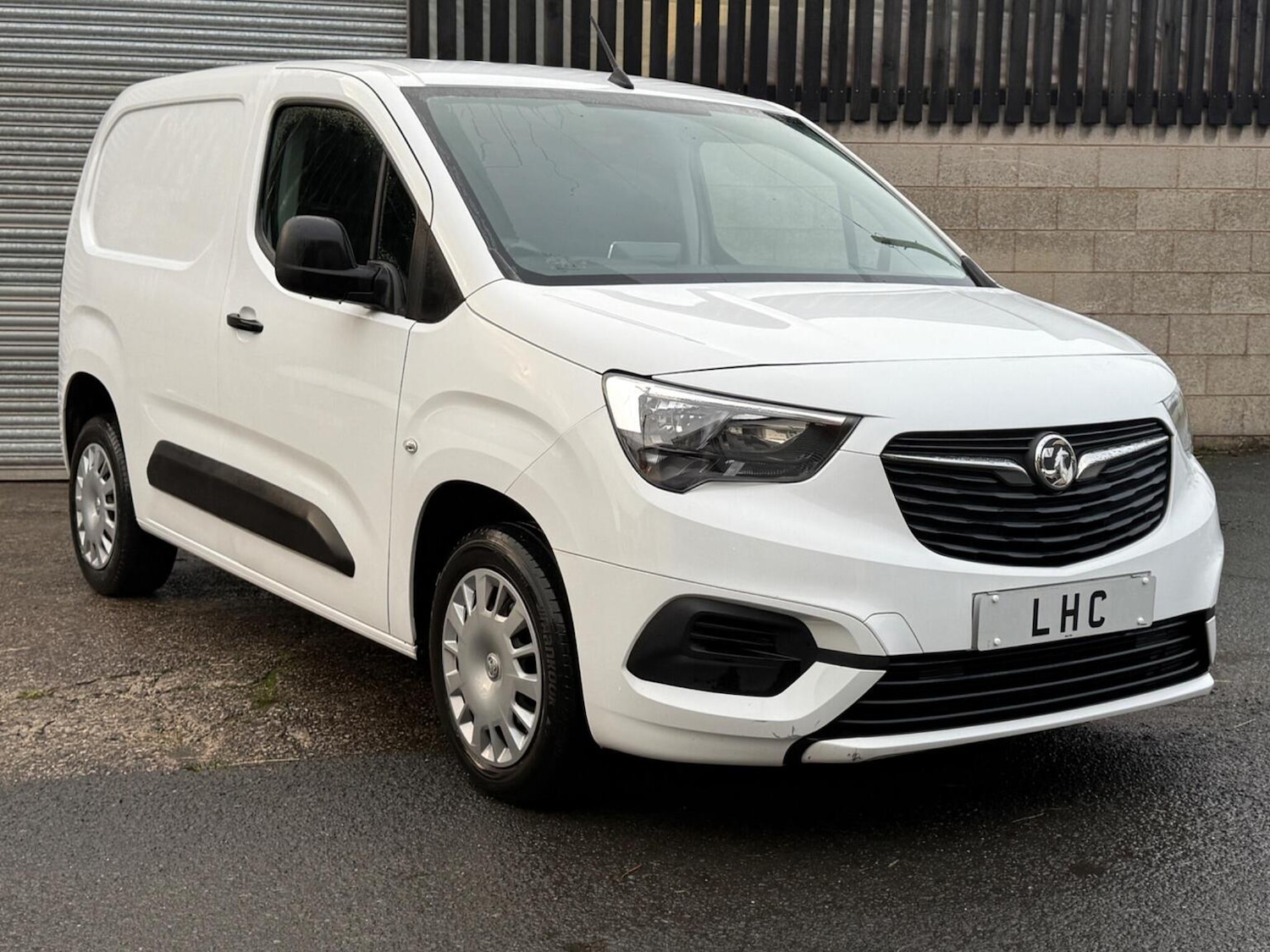 Used Vauxhall Combo 2020 for sale - 76806962: Photo 3