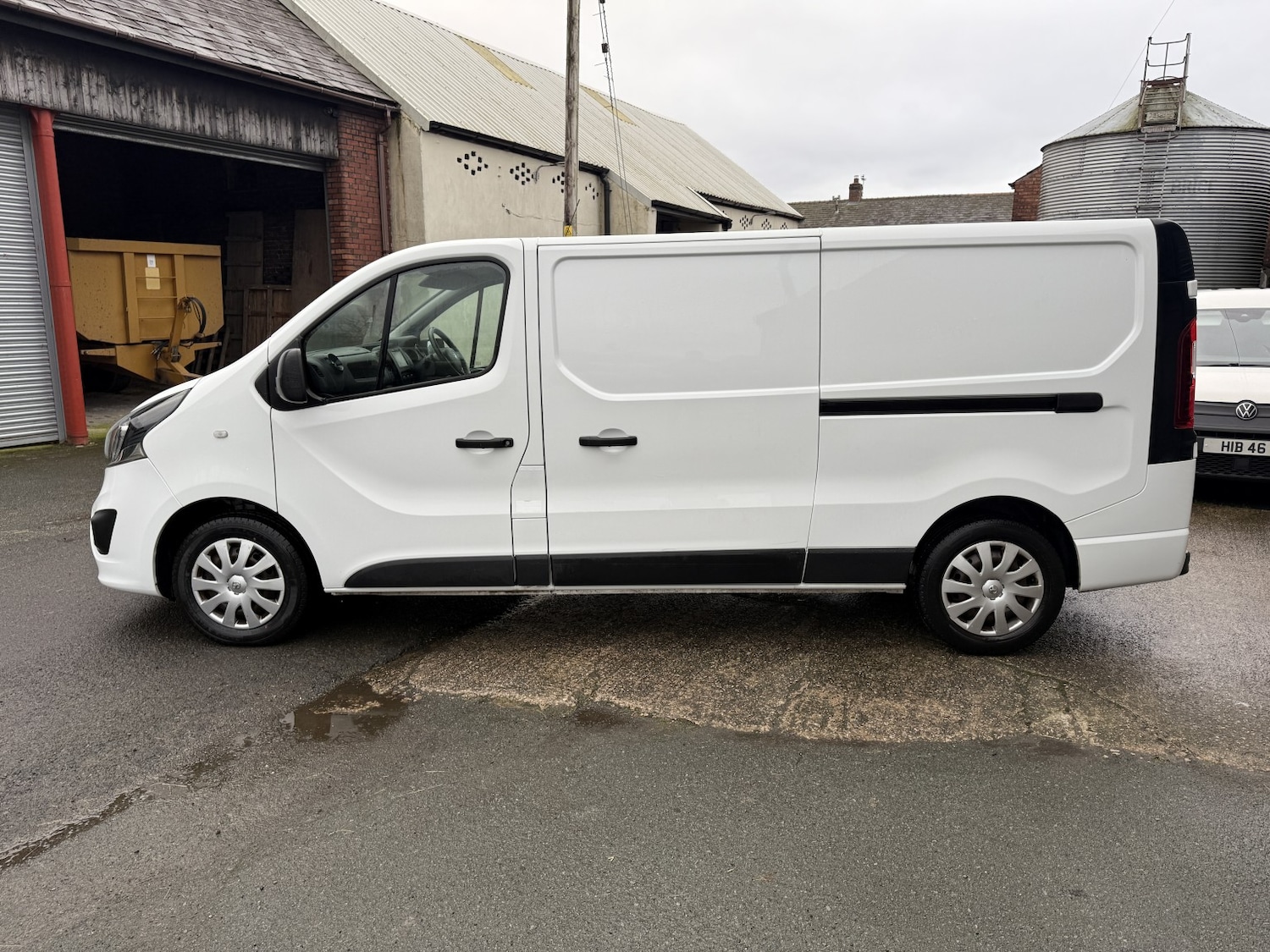 Used Vauxhall Vivaro 2018 for sale - 77318312: Photo 10