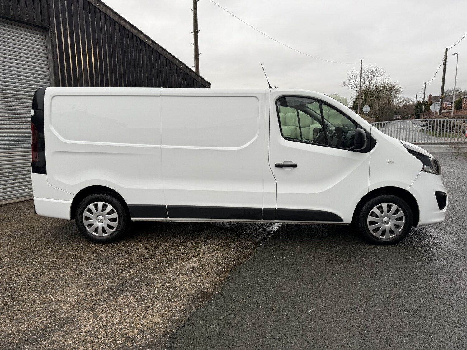 Used Vauxhall Vivaro 2018 for sale - 77318312: Photo 13