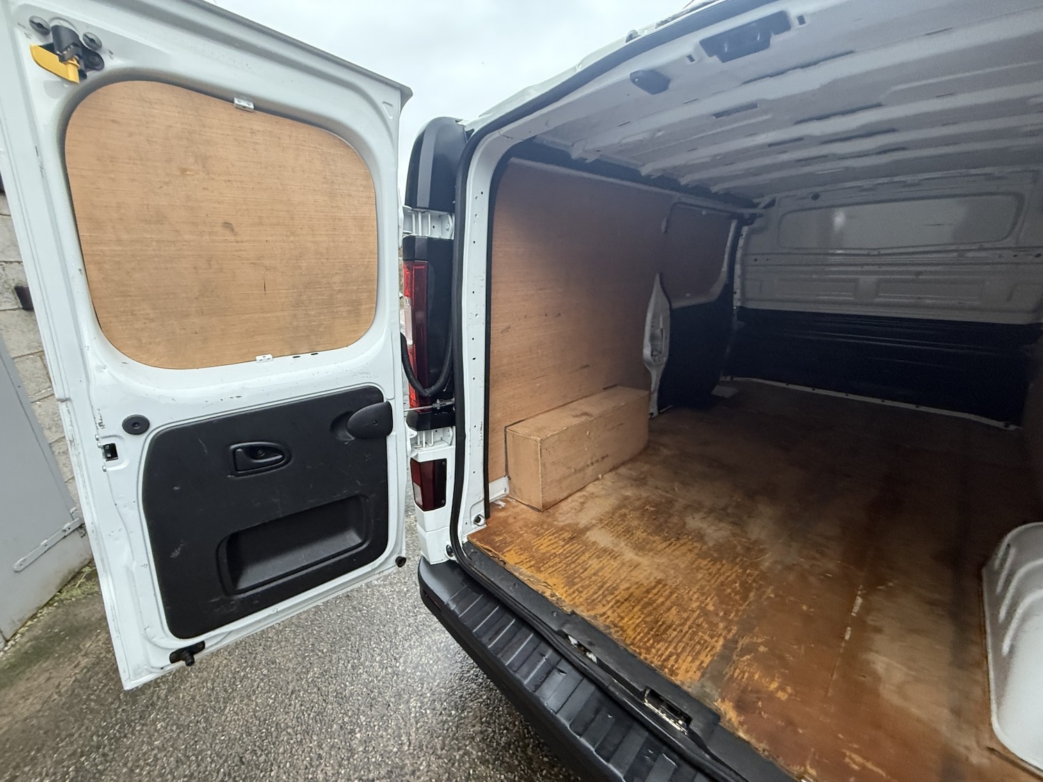 Used Vauxhall Vivaro 2018 for sale - 77318312: Photo 31