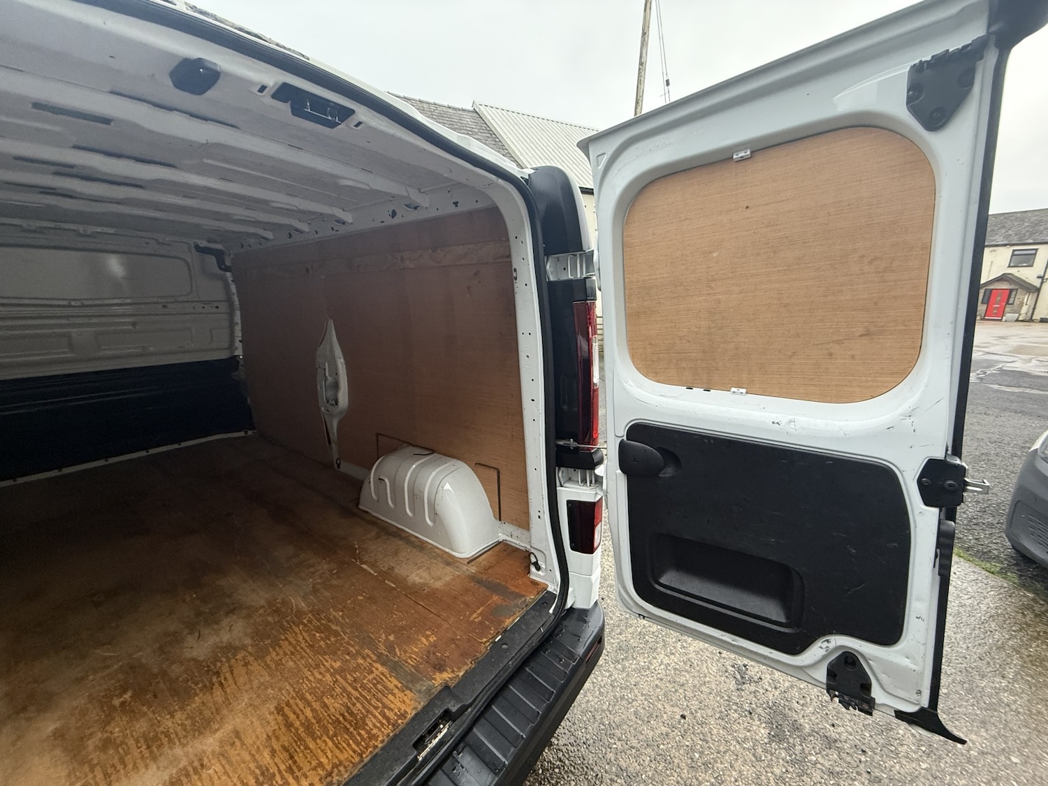 Used Vauxhall Vivaro 2018 for sale - 77318312: Photo 36