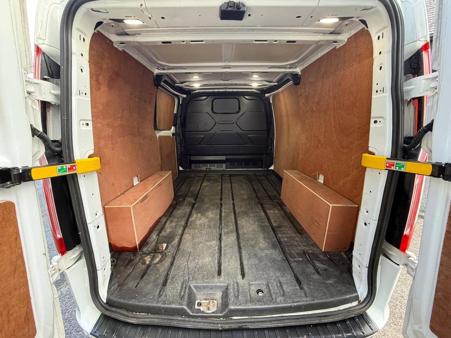 Used Ford Transit Custom 2021 for sale - 76806975: Photo 33