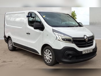 Renault Trafic feature image