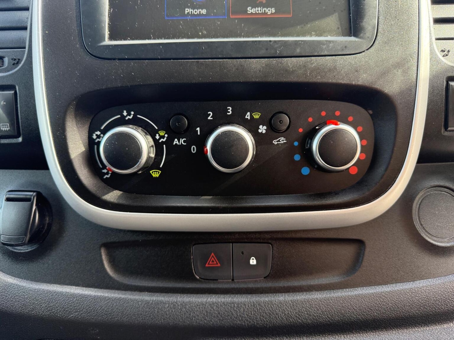 Used Renault Trafic 2021 for sale - 77675670: Photo 36