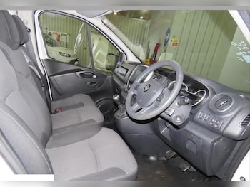 Used Renault Trafic 2021 for sale - 77675670: Photo