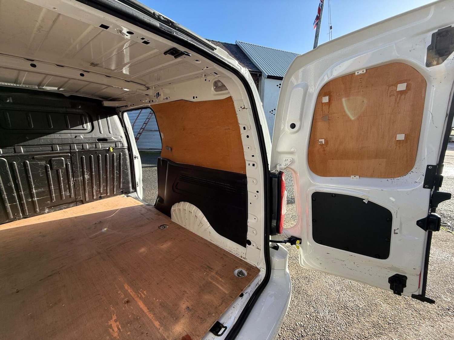 Used Vauxhall Combo 2021 for sale - 76806963: Photo 37