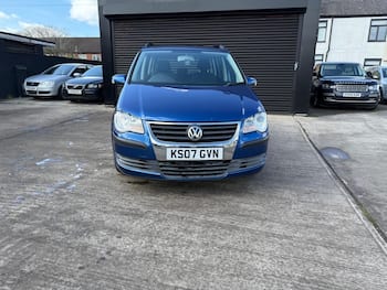 Used Volkswagen Touran 2007 for sale - 79696938: Photo