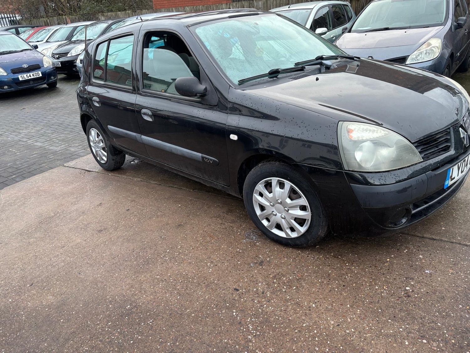 Used Renault Clio 2004 for sale - 77395645: Photo 3