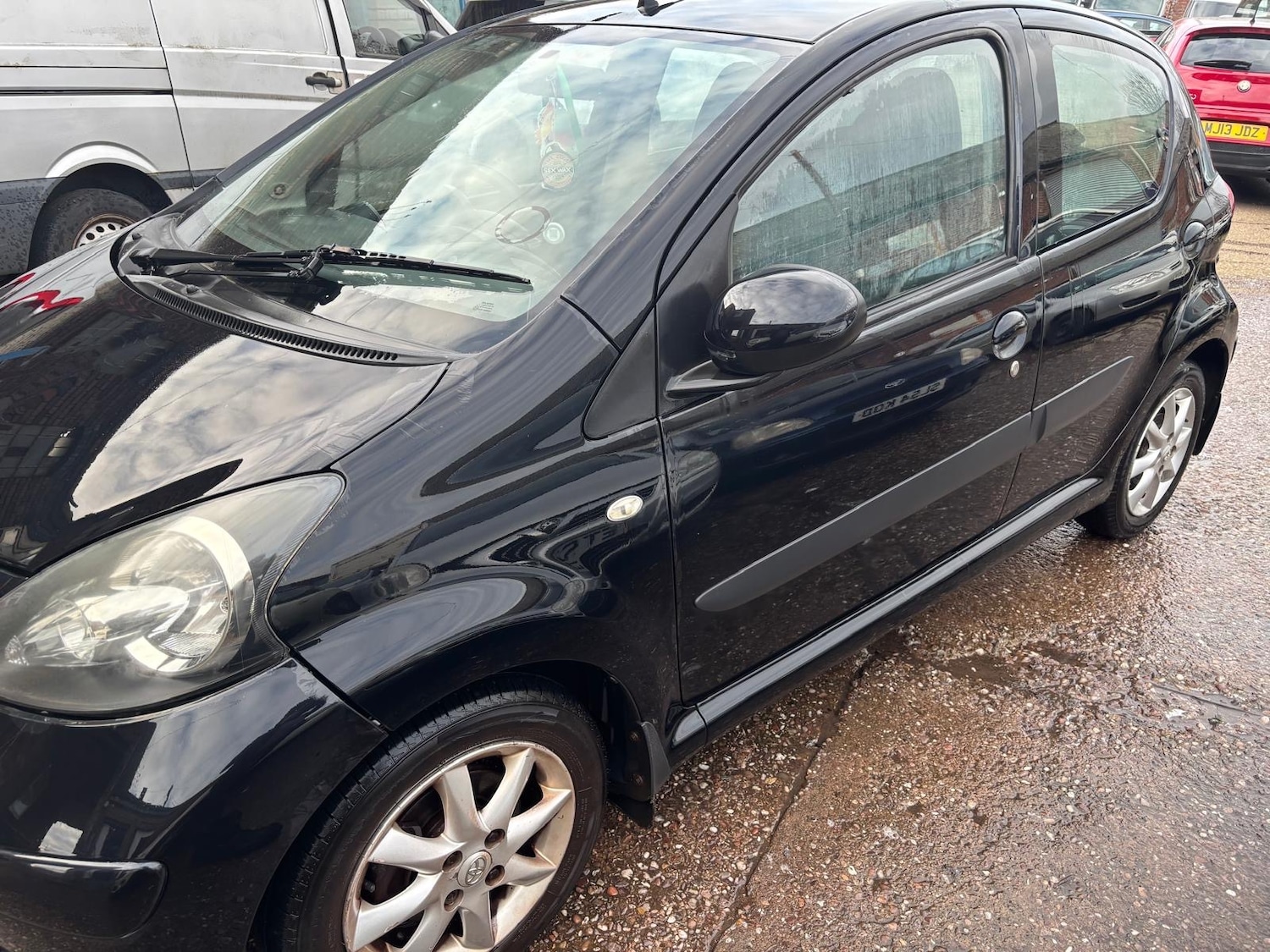 Used Toyota AYGO 2007 for sale - 77679711: Photo 3
