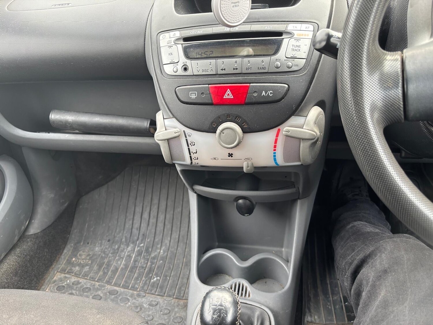 Used Toyota AYGO 2007 for sale - 77679711: Photo 9