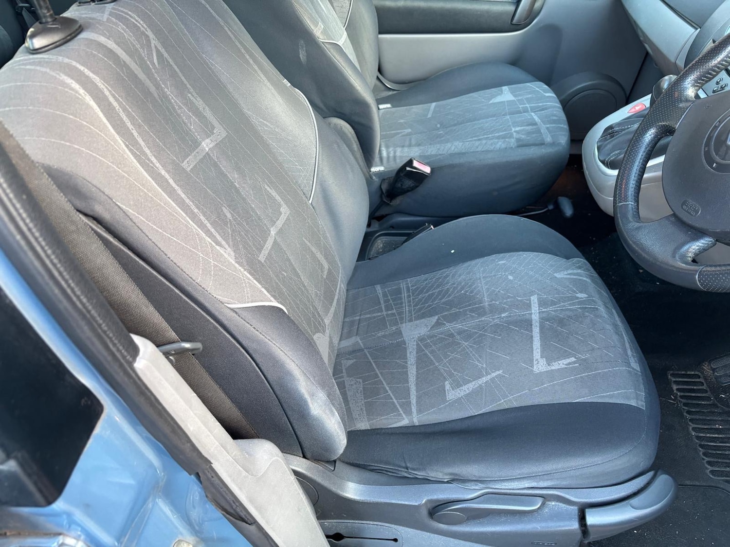 Used Renault Megane 2006 for sale - 78141122: Photo 8