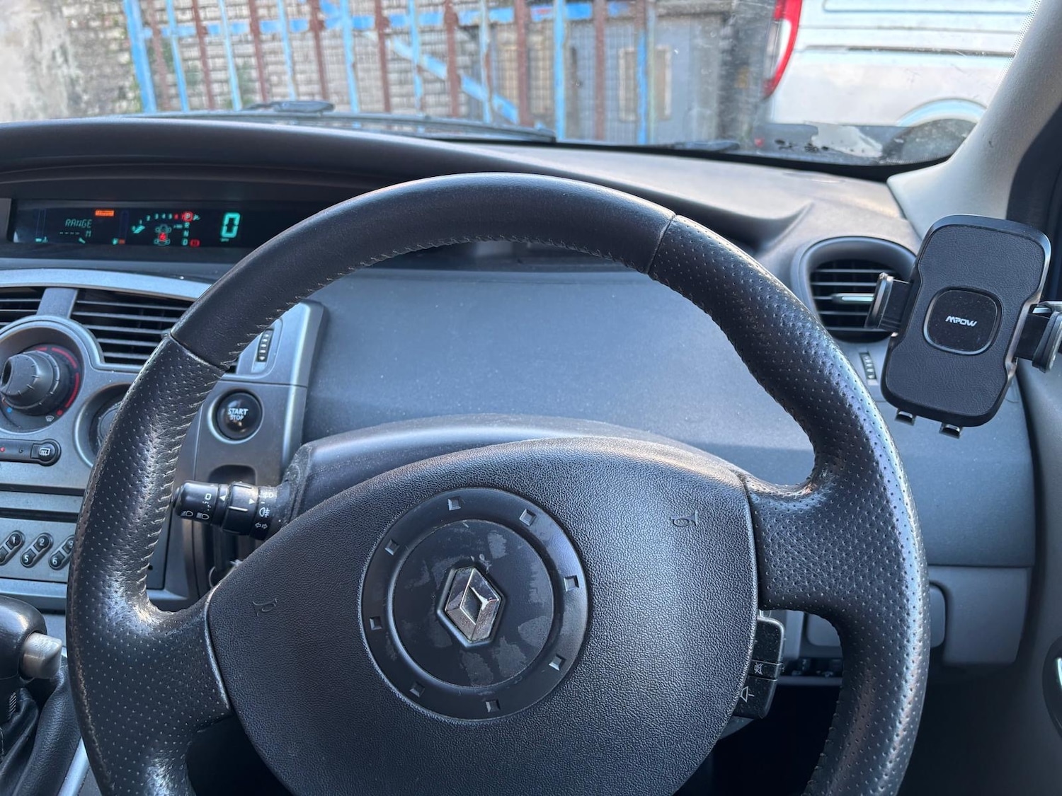 Used Renault Megane 2006 for sale - 78141122: Photo 9