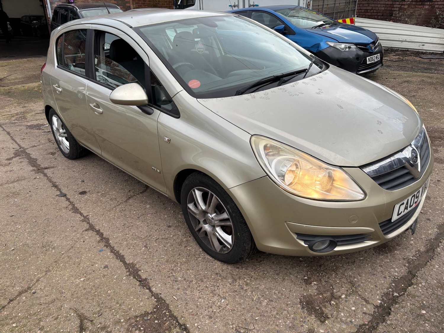 Used Vauxhall Corsa 2009 for sale - 77370896: Photo 1