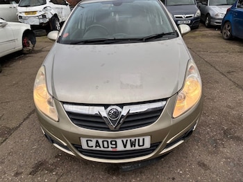 Used Vauxhall Corsa 2009 for sale - 77370896: Photo