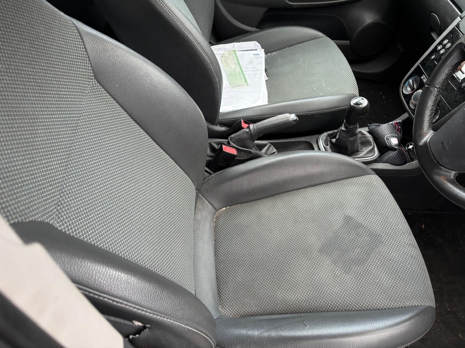 Used Vauxhall Corsa 2009 for sale - 77370896: Photo 8