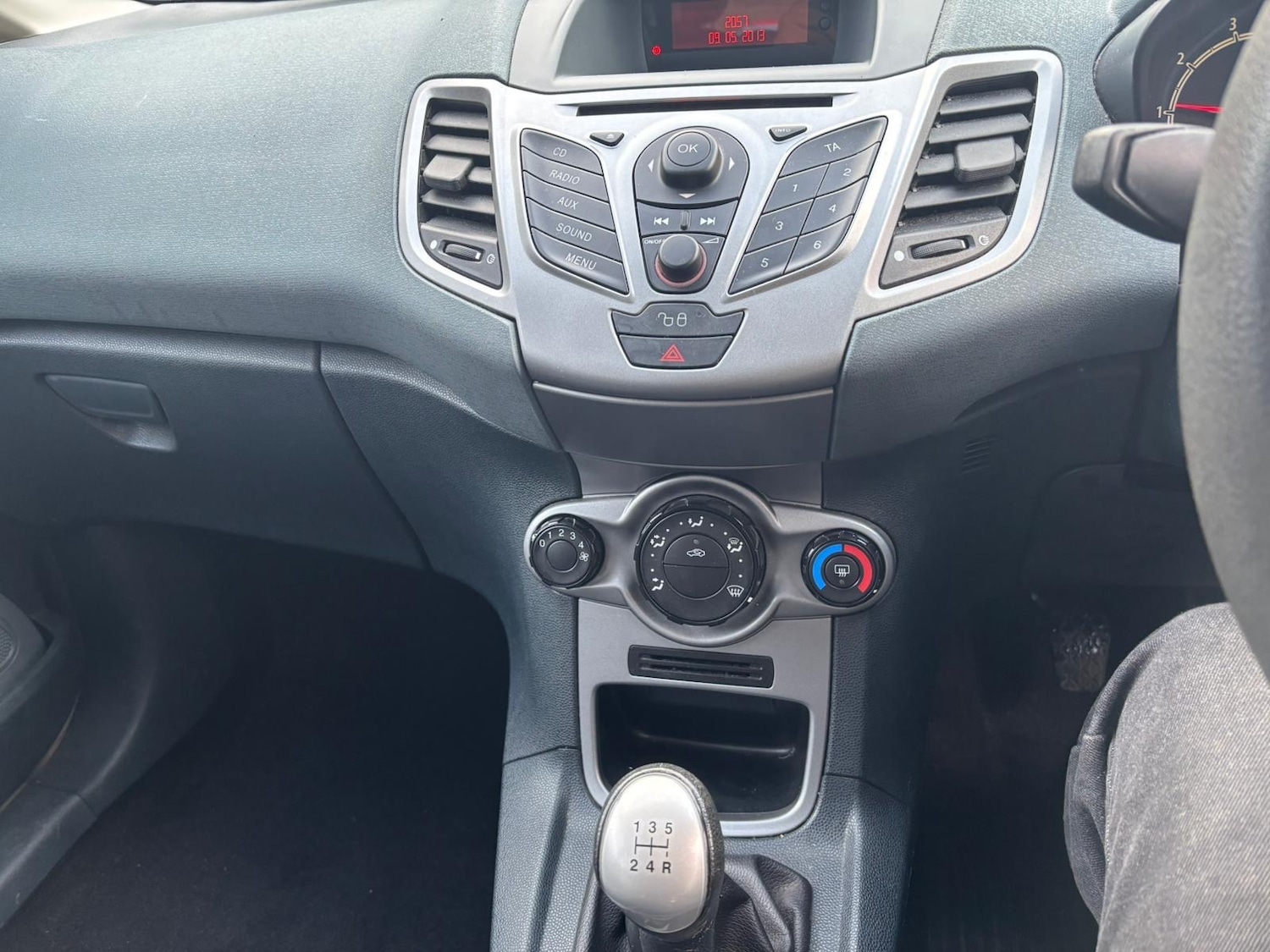 Used Ford Fiesta 2009 for sale - 77477014: Photo 9