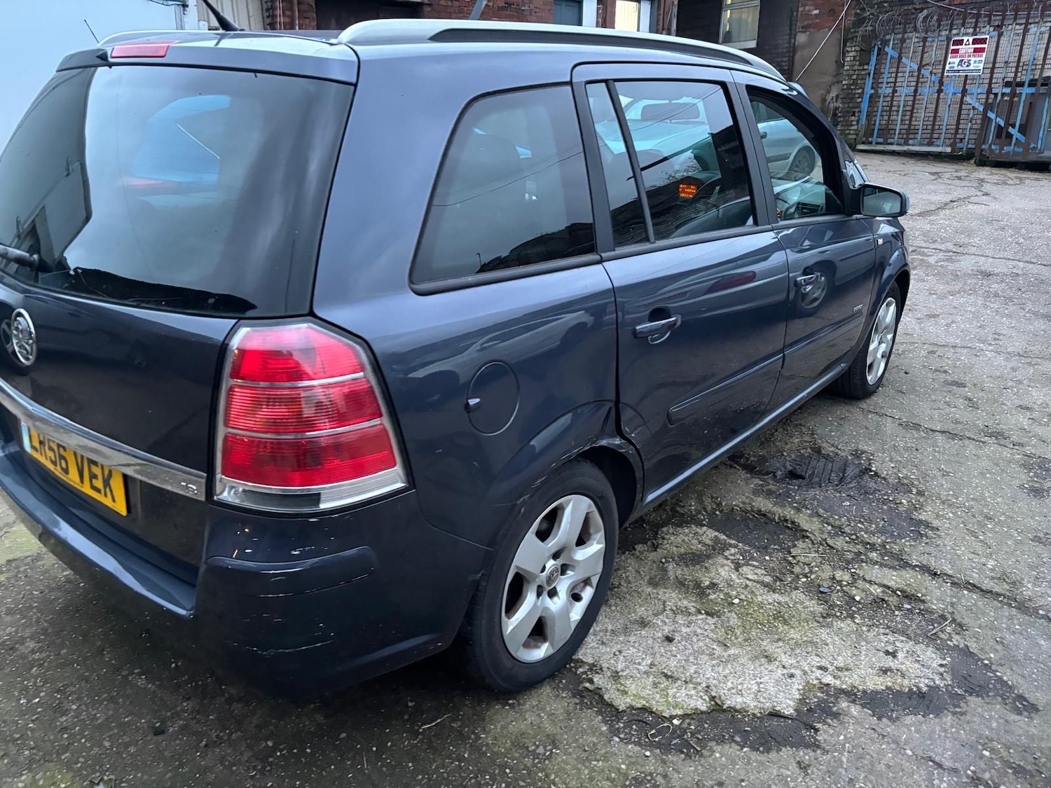 Used Vauxhall Zafira 2006 for sale - 77370861: Photo 6