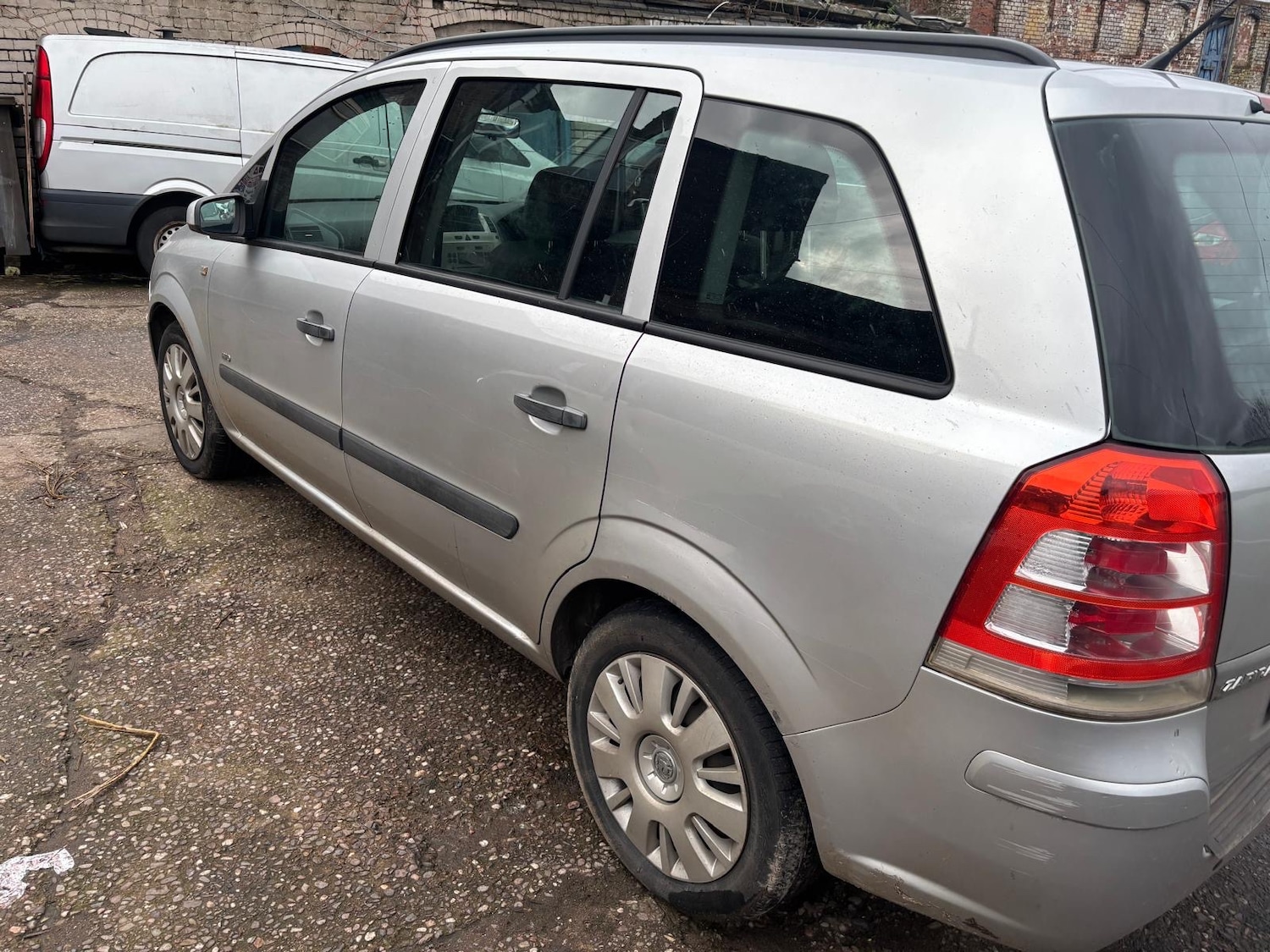 Used Vauxhall Zafira 2008 for sale - 77509625: Photo 4