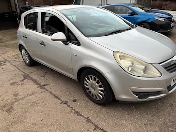 Used Vauxhall Corsa 2008 for sale - 77370881: Photo