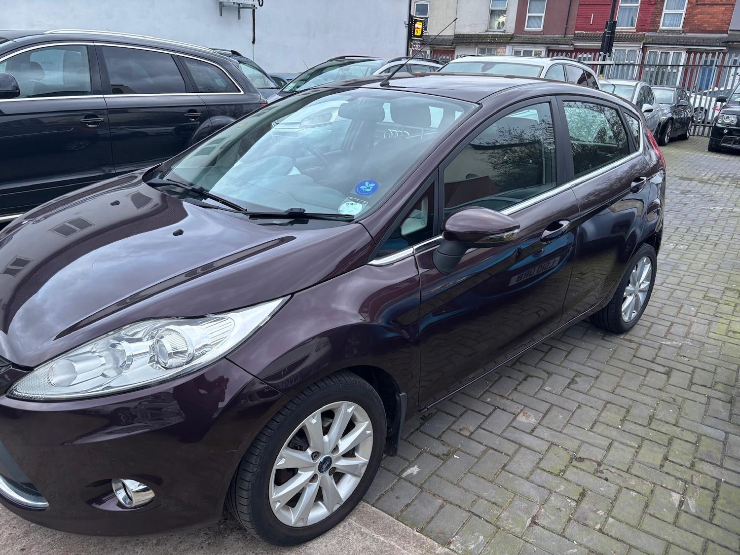 Used Ford Fiesta 2010 for sale - 77681176: Photo 3