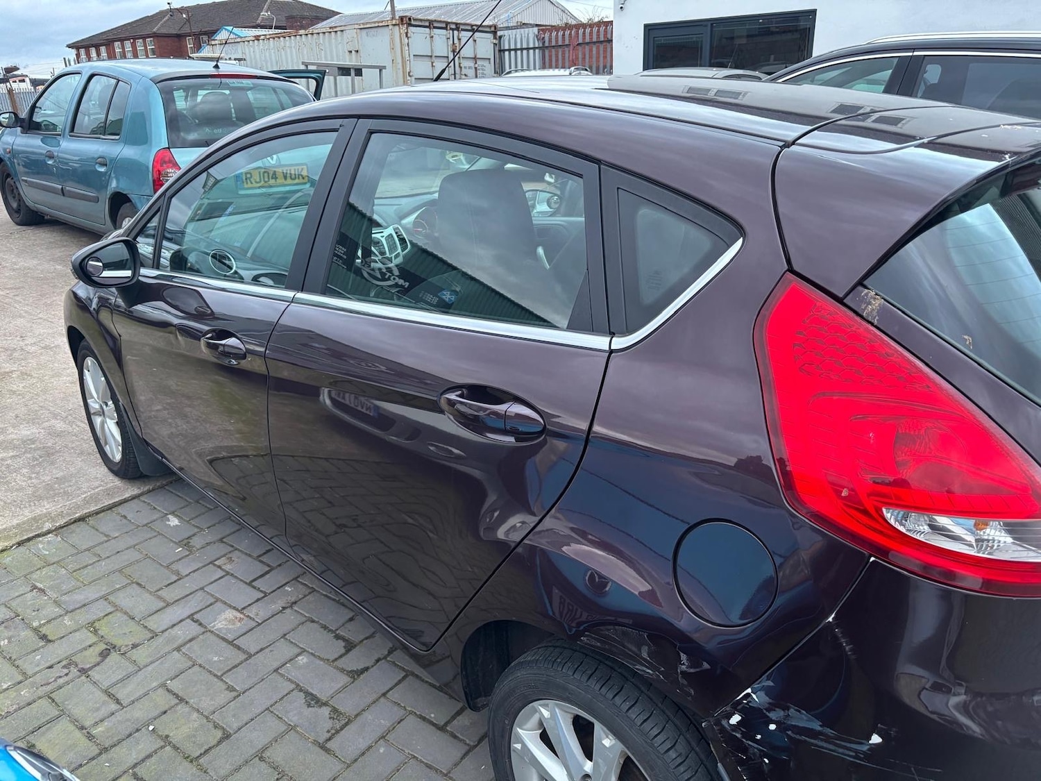 Used Ford Fiesta 2010 for sale - 77681176: Photo 6