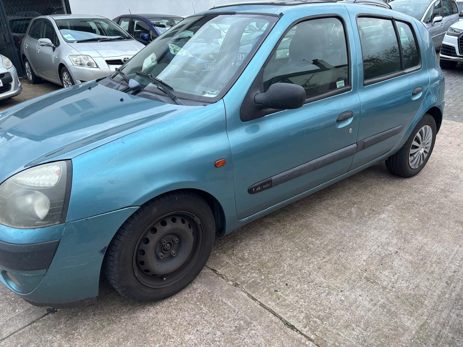 Used Renault Clio 2004 for sale - 77679724: Photo 3