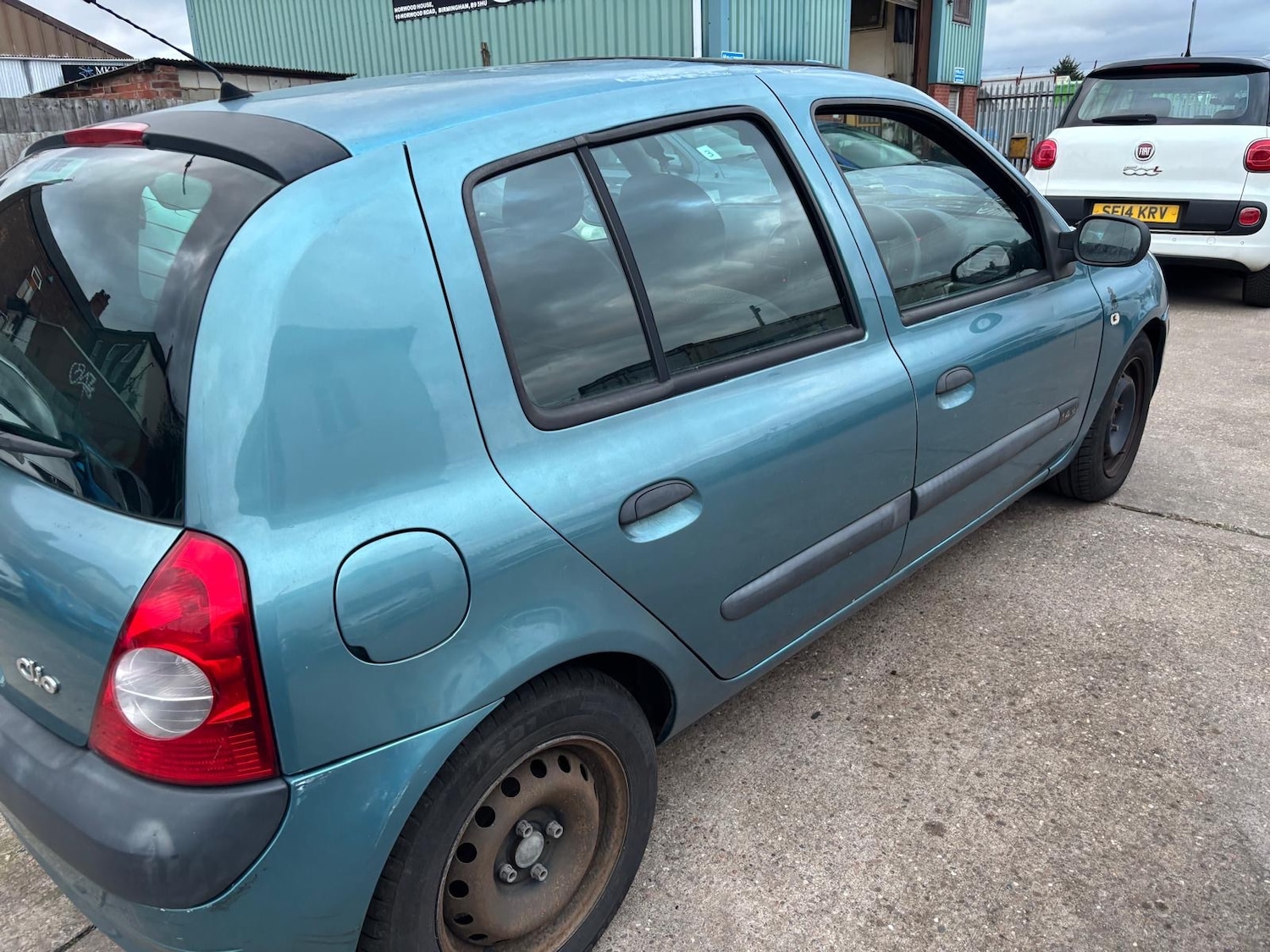 Used Renault Clio 2004 for sale - 77679724: Photo 6