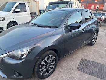 Used Mazda Mazda2 2016 for sale - 78317268: Photo