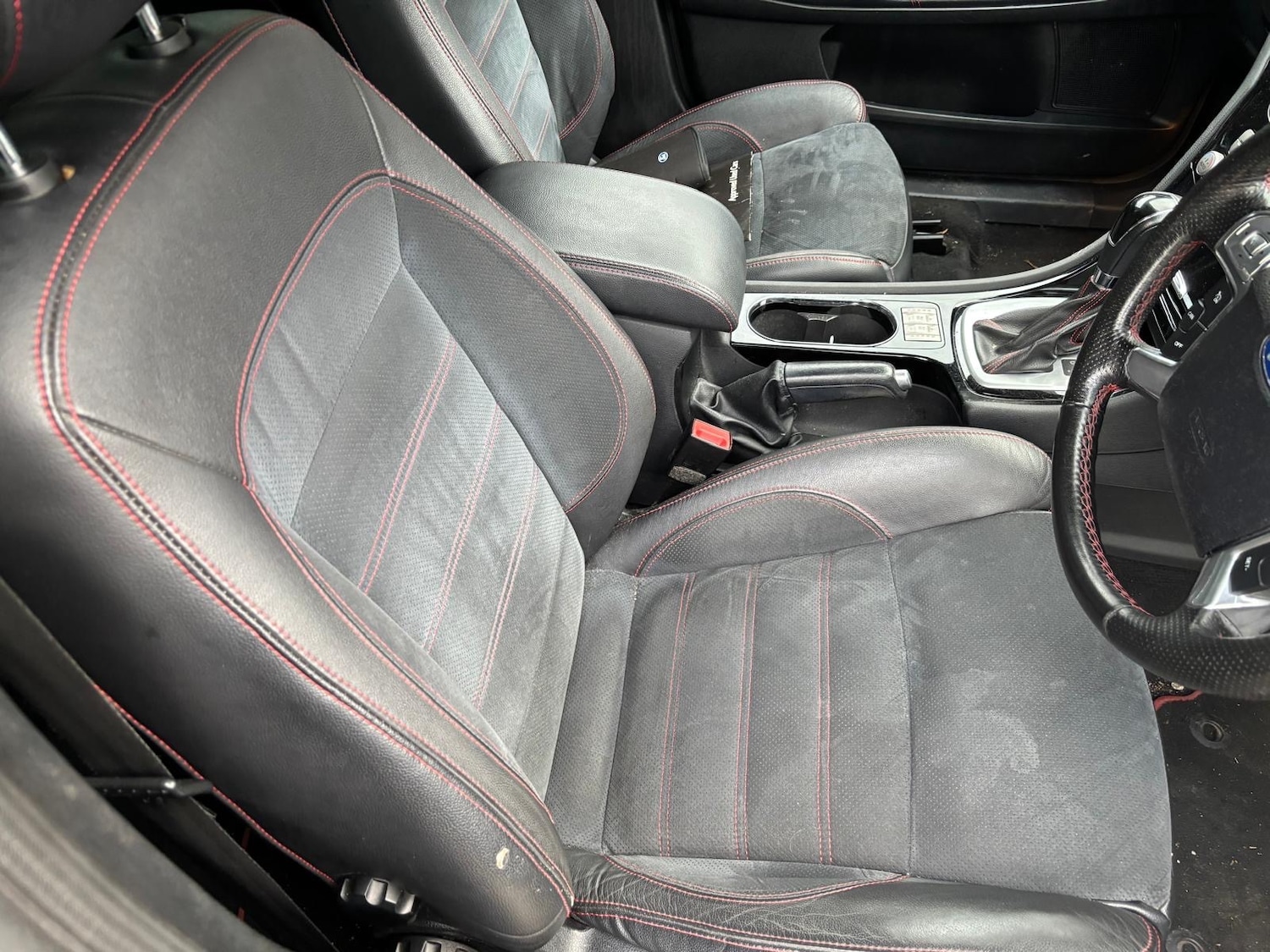 Used Ford Mondeo 2010 for sale - 77370938: Photo 8