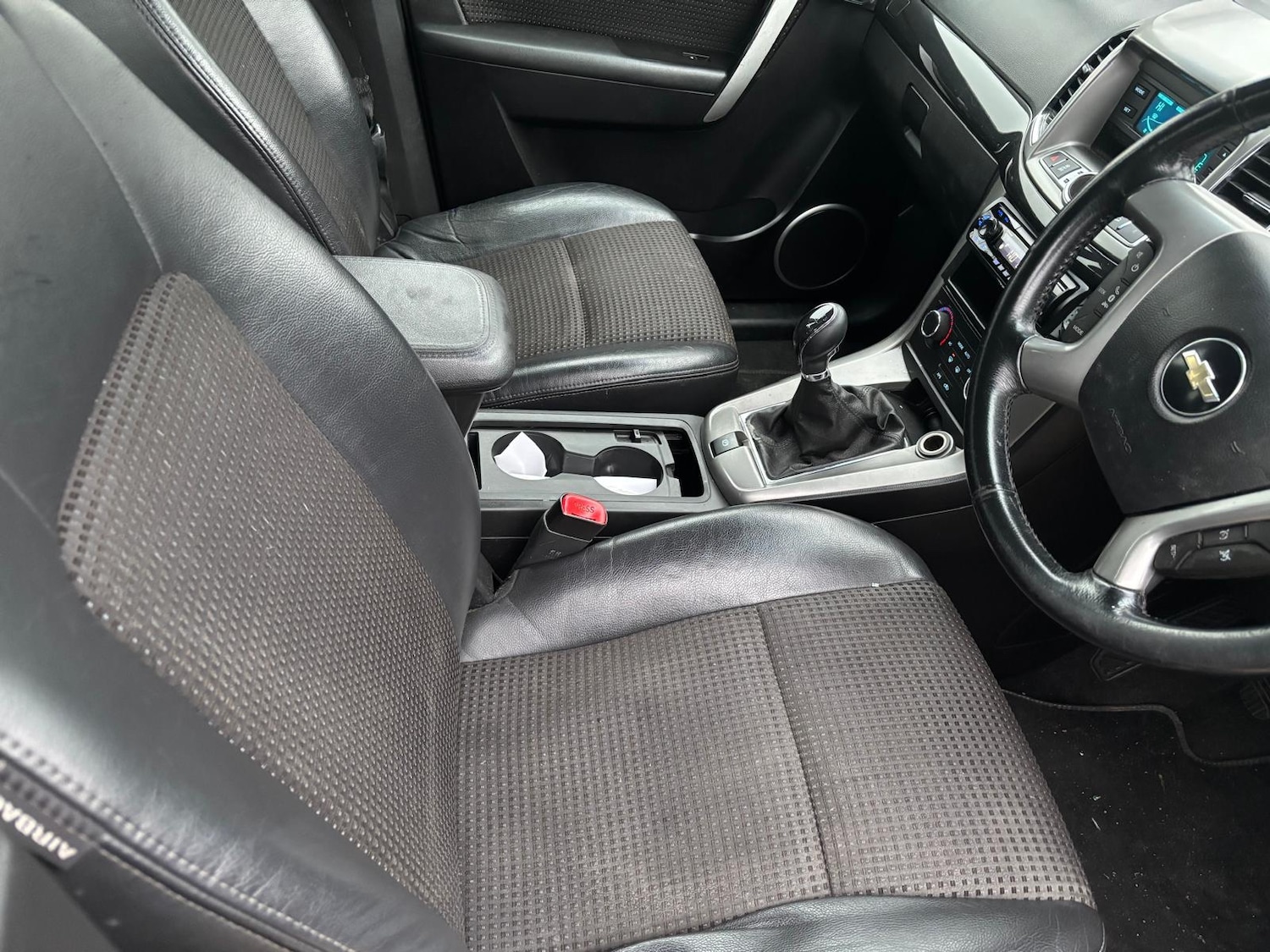 Used Chevrolet Captiva 2012 for sale - 77423688: Photo 9